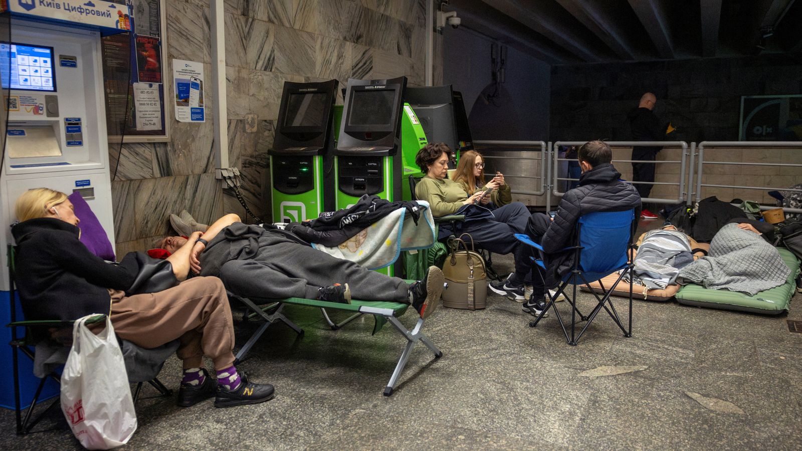 Russia launches massive attack on Kyiv - as Poland scrambles jets and closes airspace | World News