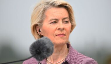 EU chief's plane hit by suspected Russian GPS interference during landing - TVP World