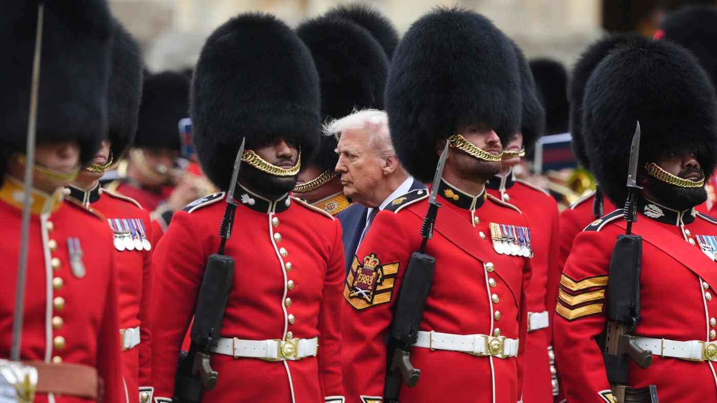 Royals roll out the pomp for Trump's second state visit : NPR