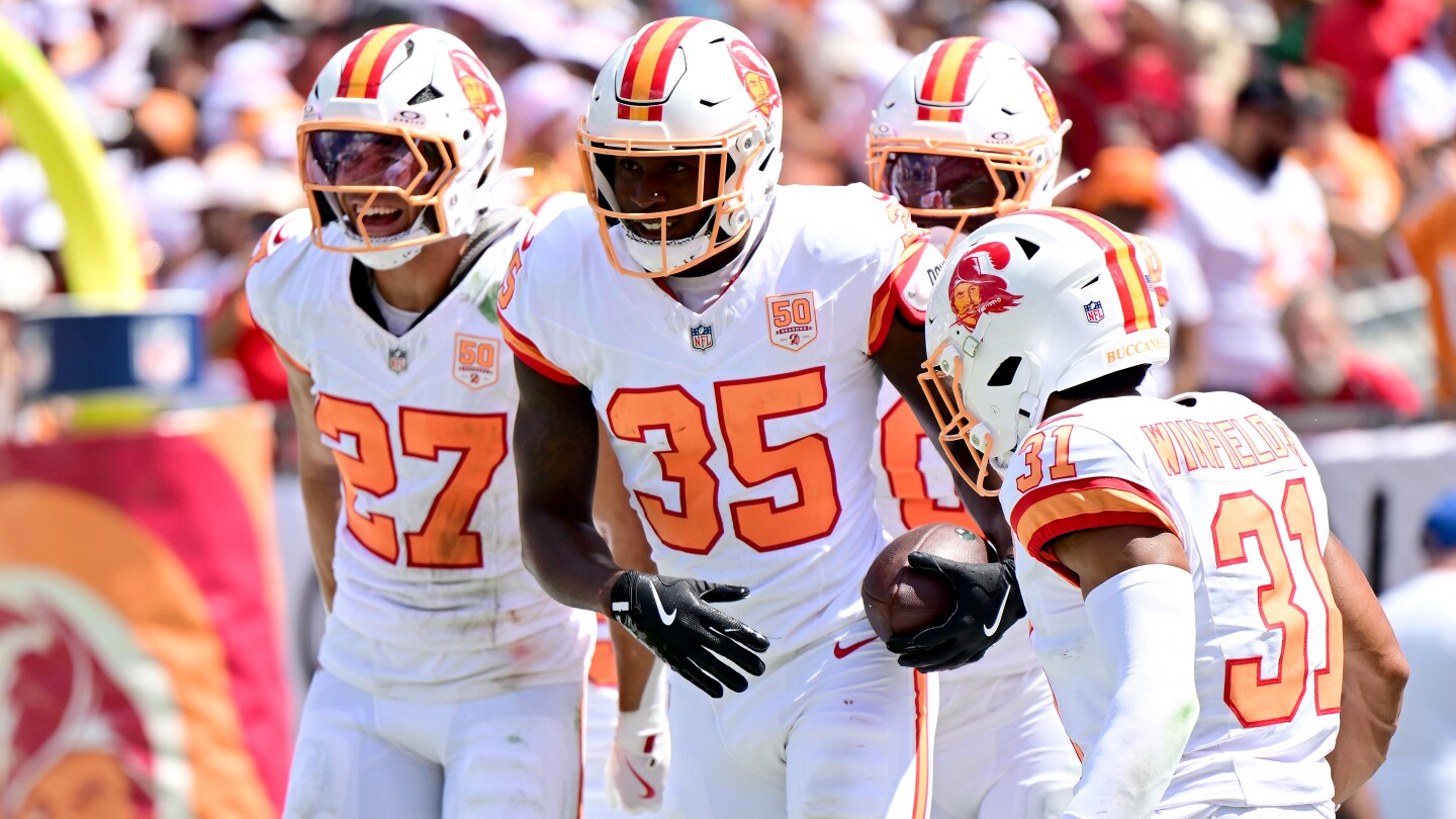 Bucs pull out another wild one to improve to 3-0