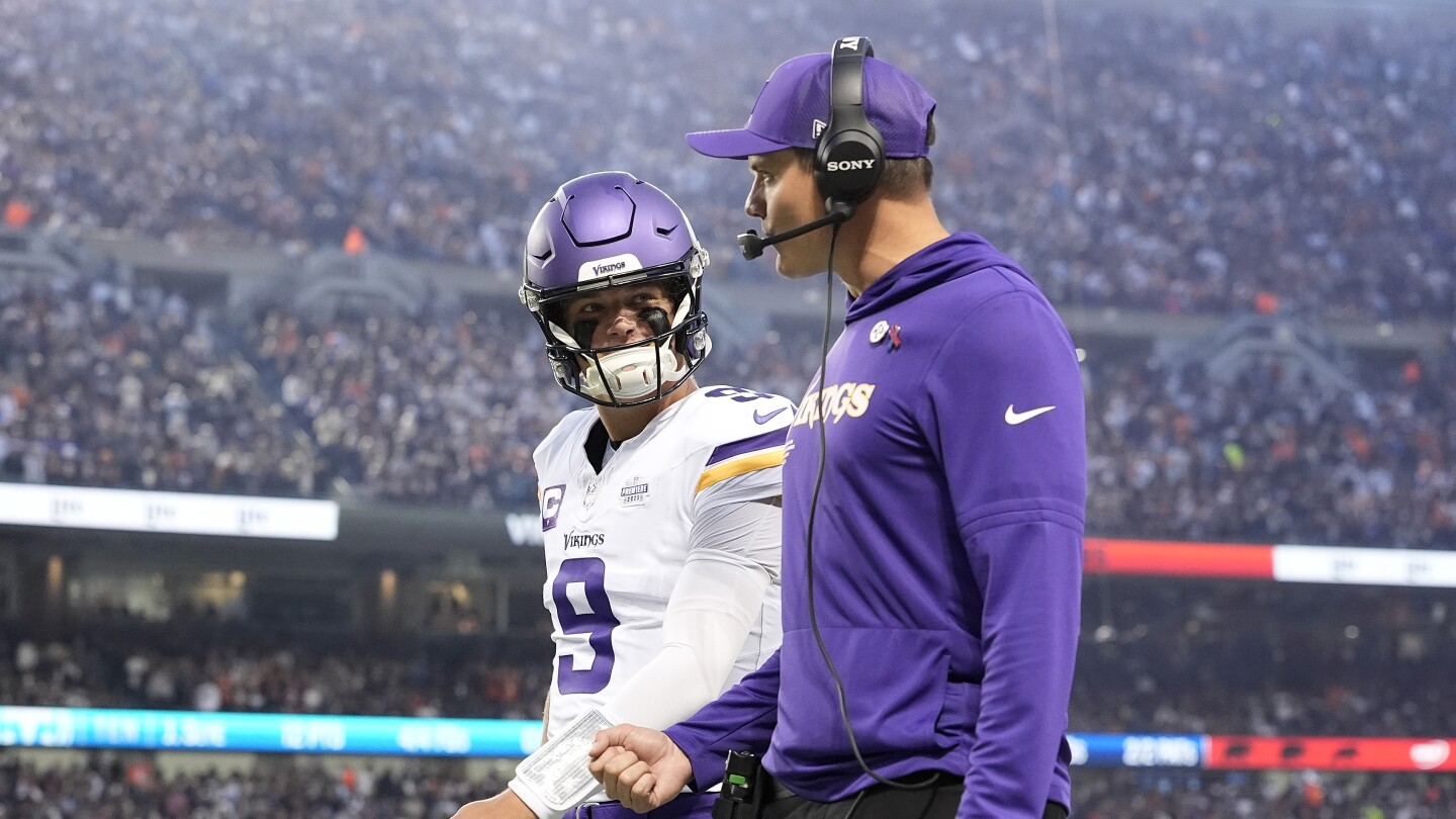 Monday Night Football: Vikings rally for 27-24 win over Bears
