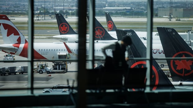 Passport kiosk outage impacting some airports, border agency says