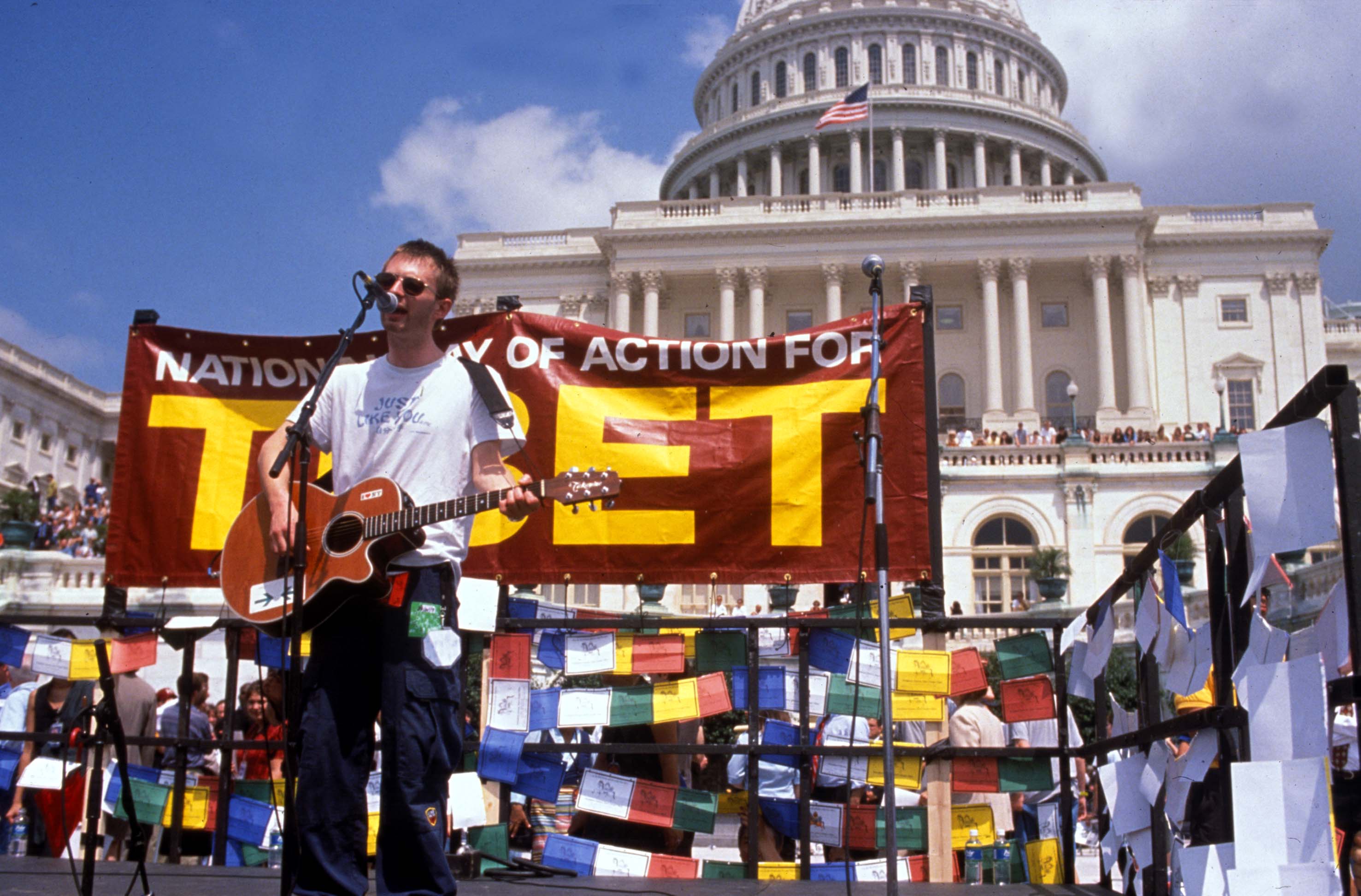 RADIOHEAD AT THE FREE TIBET CONCERT
