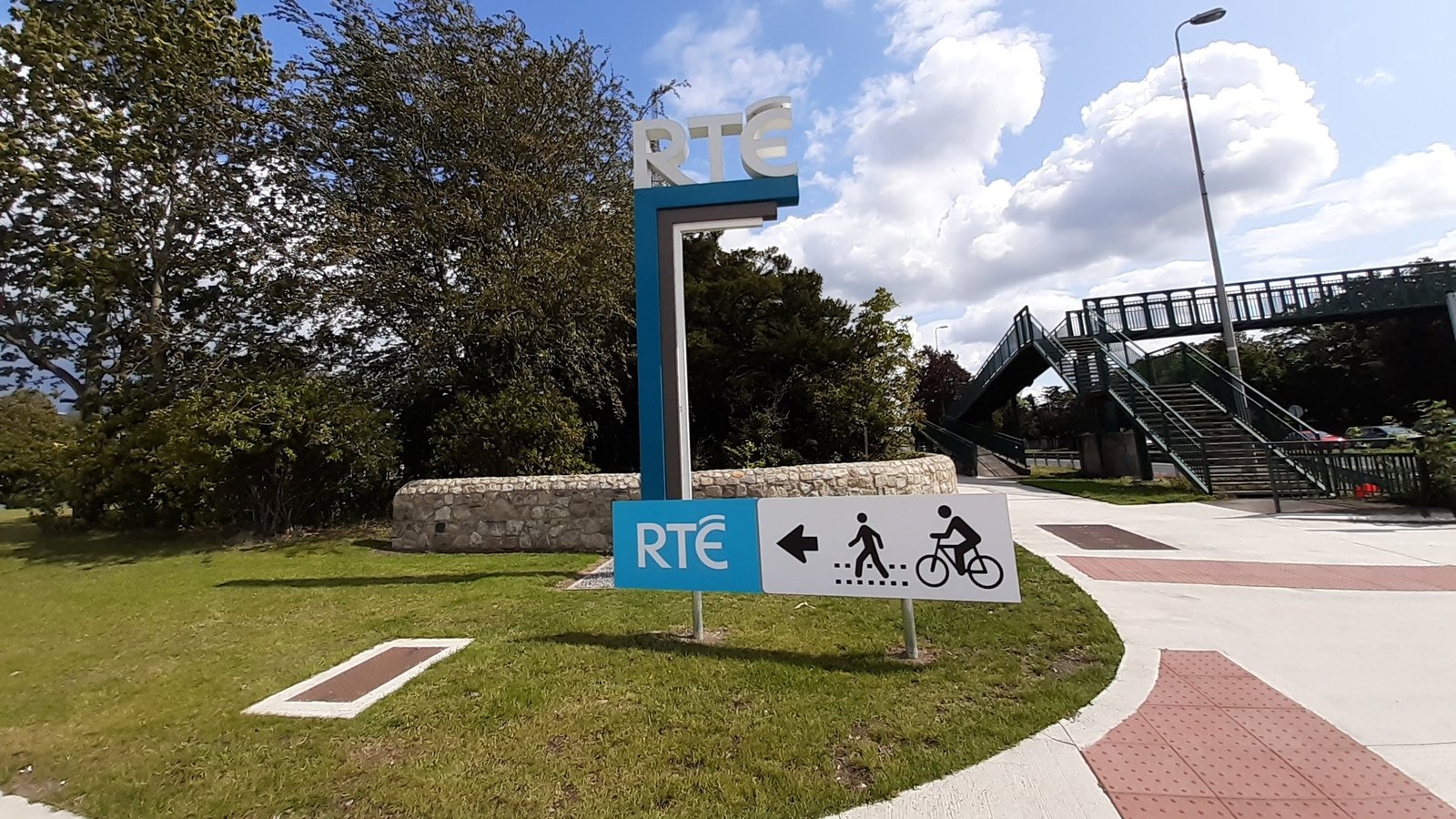 Minister wants to hear more from RTÉ over payments