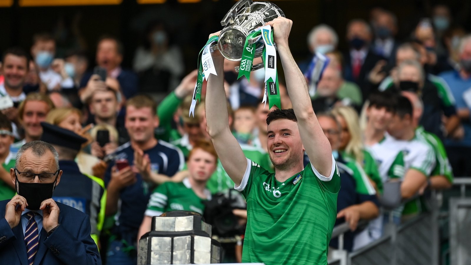 Five-time All-Ireland winning captain Hannon retires