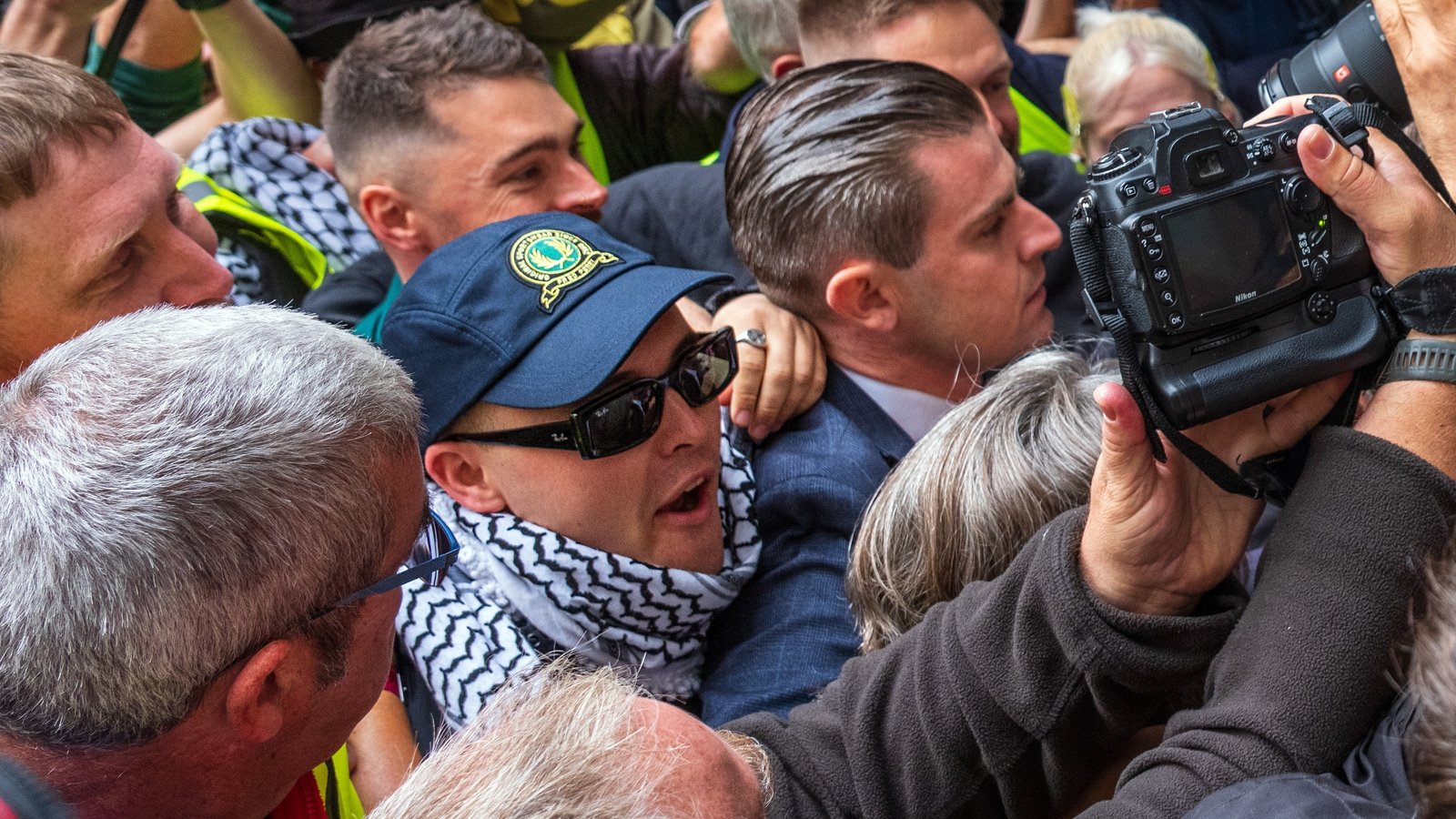 Prosecutors to appeal decision to drop Ó hAnnaidh case