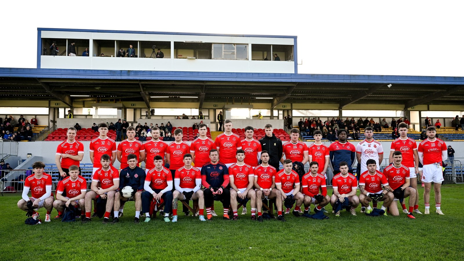 Éire Óg on cusp of historic double glory in Clare