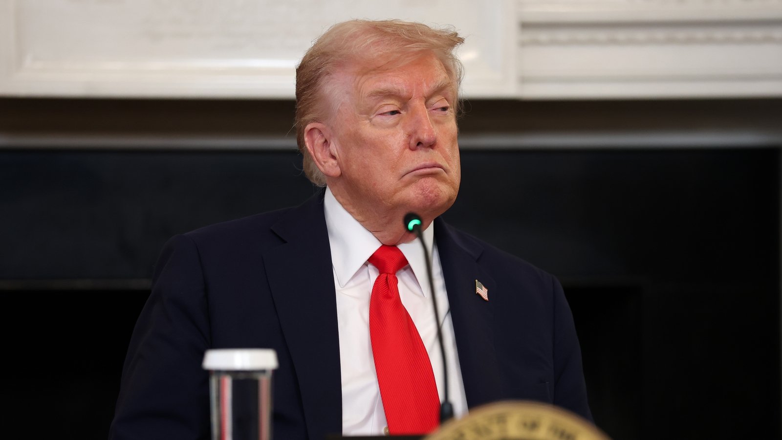 Trump asks Supreme Court to allow troops in Chicago