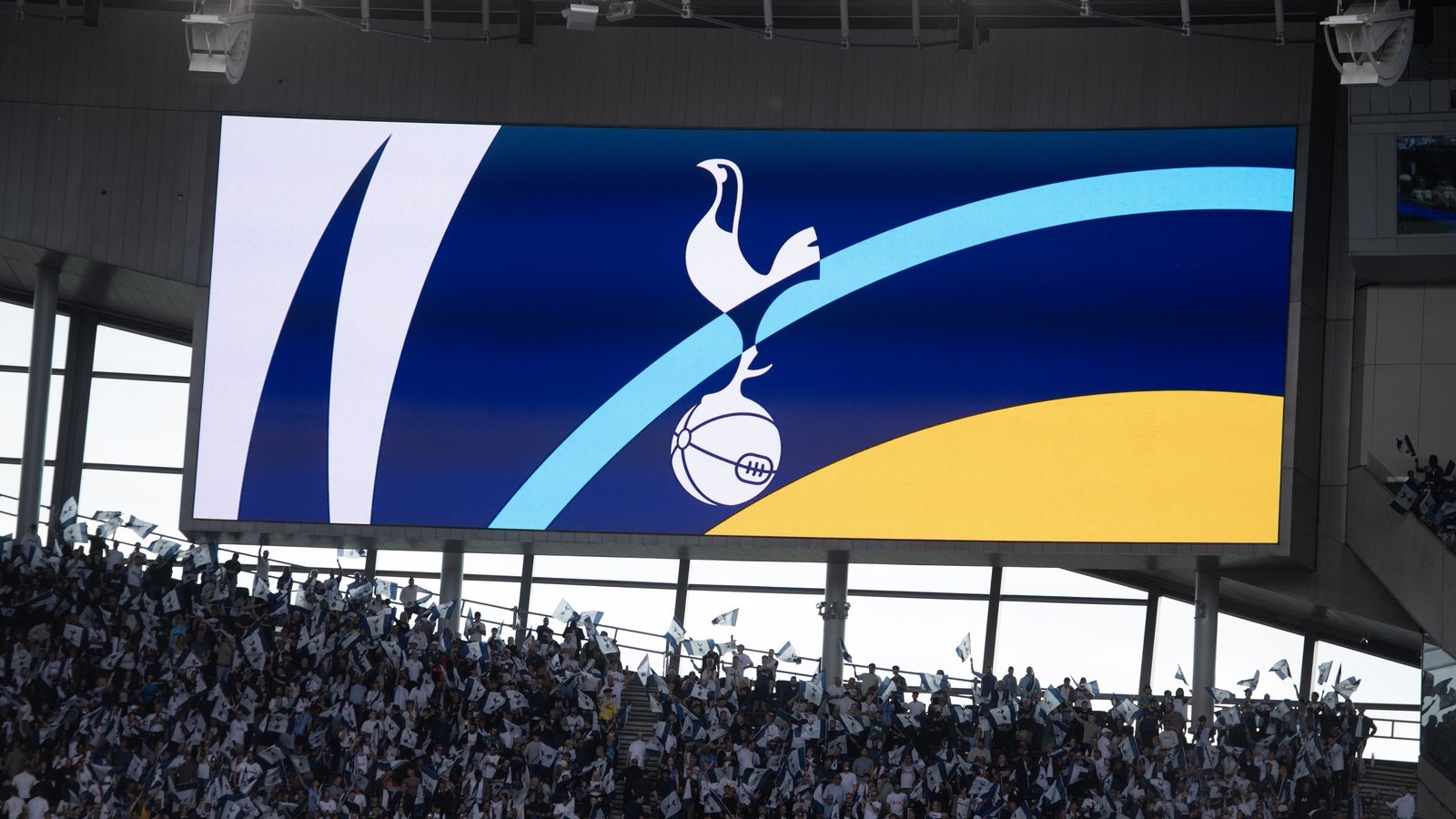 Tottenham majority owner pumps fresh £100m into club