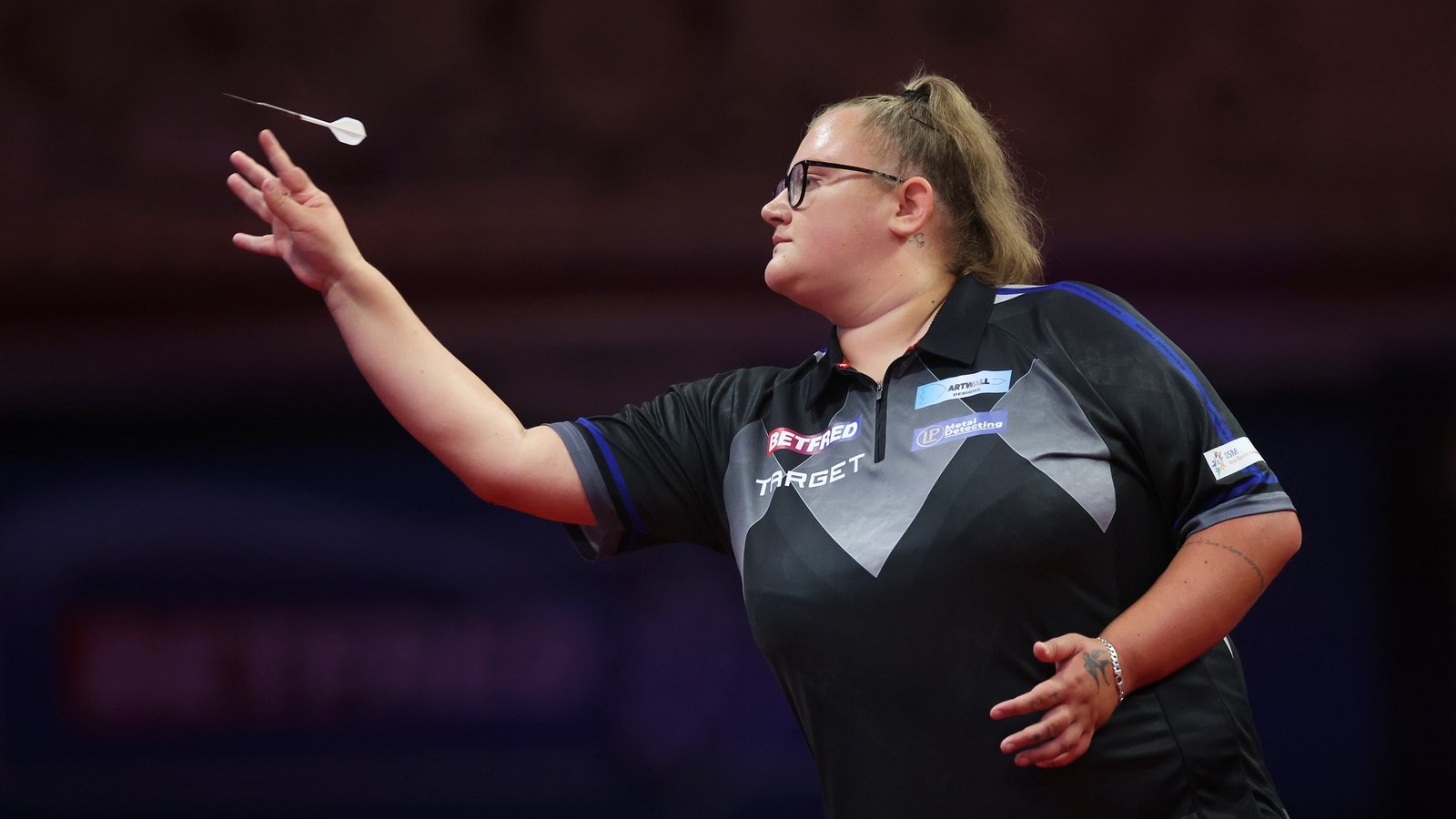 Greaves stuns Littler at PDC World Youth Championship
