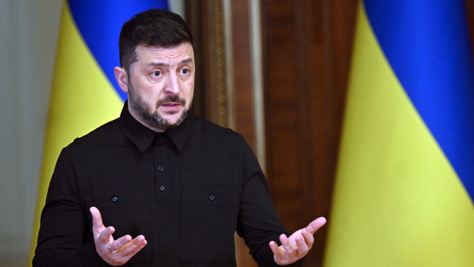 Zelensky to meet Trump after Putin summit announced