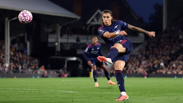 LONDON, ENGLAND - OCTOBER 18: Riccardo Calafiori of Arsenal misses a chance after having a shot during the Premier League match between Fulham and Arsenal at Craven Cottage on October 18, 2025 in London, England. (Photo by Justin Setterfield/Getty Images)