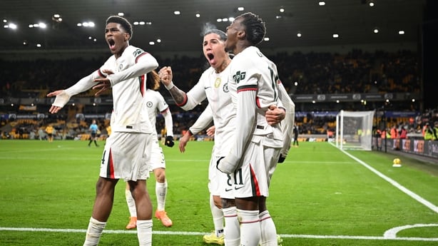 WOLVERHAMPTON, ENGLAND - OCTOBER 29: Jamie Gittens of Chelsea celebrates scoring his team's fourth goal with teammate Enzo Fernandez during the Carabao Cup Fourth Round match between Wolverhampton Wanderers and Chelsea at Molineux on October 29, 2025 in Wolverhampton, England. (Photo by Darren Walsh