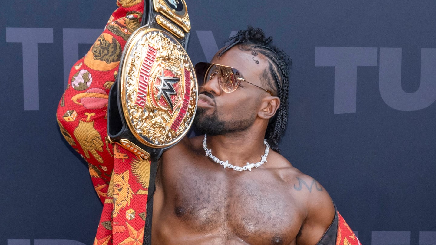 Major Update On Recent Contract Negotiations Between WWE And Xavier Woods