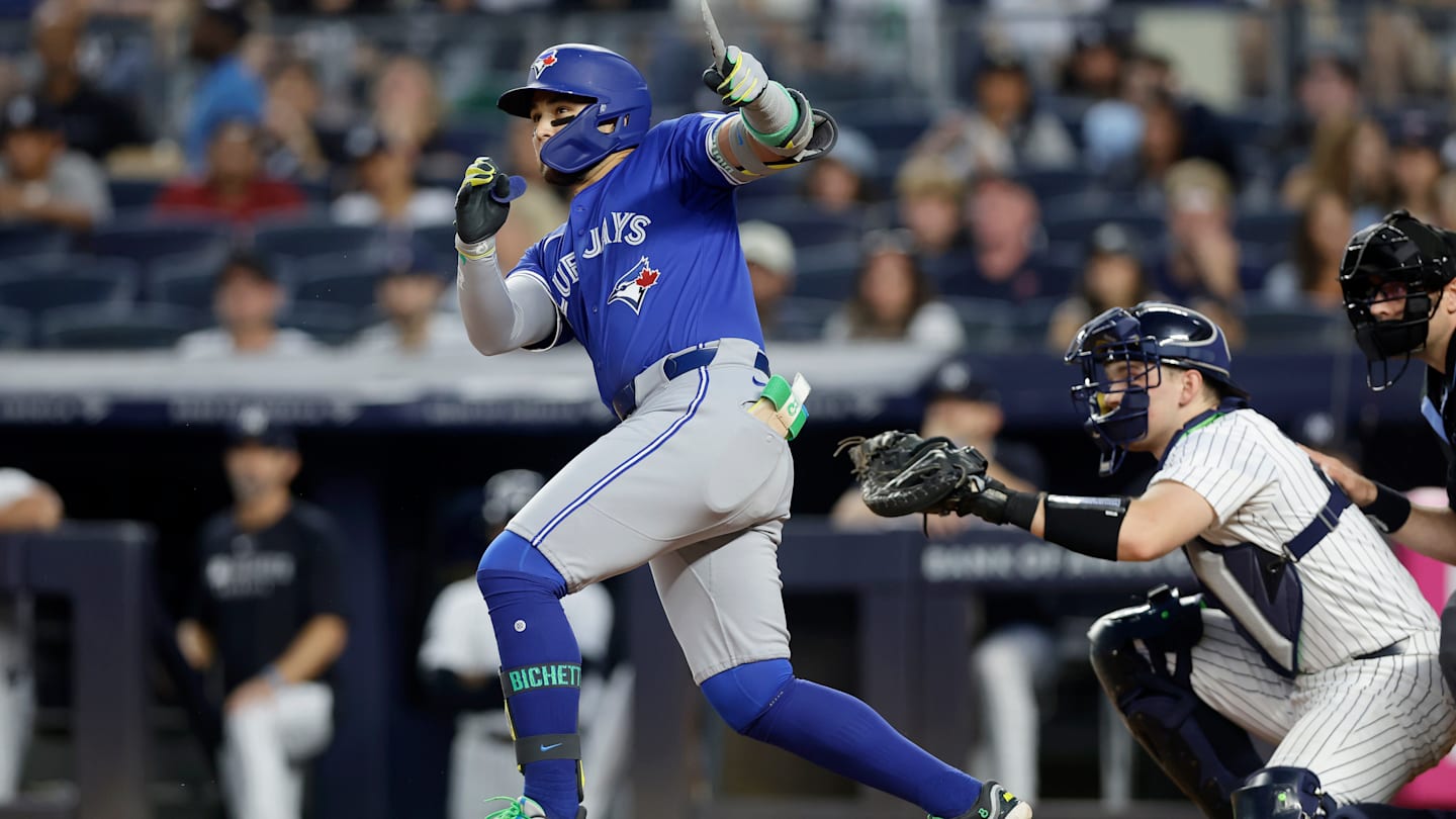Toronto Blue Jays v New York Yankees