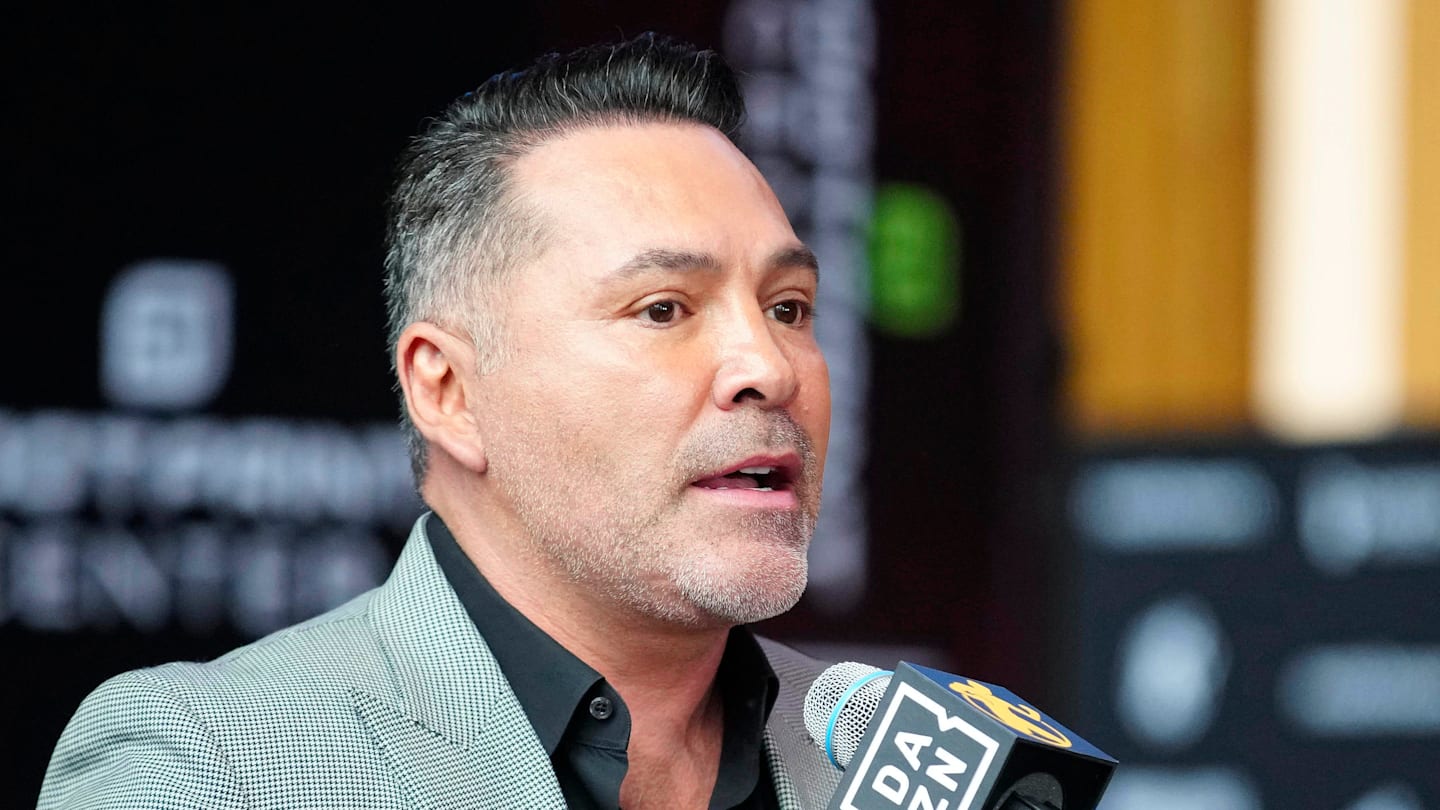 Oscar De La Hoya Skewers 'S***bag' Dana White During Muhammad Ali Act Rant