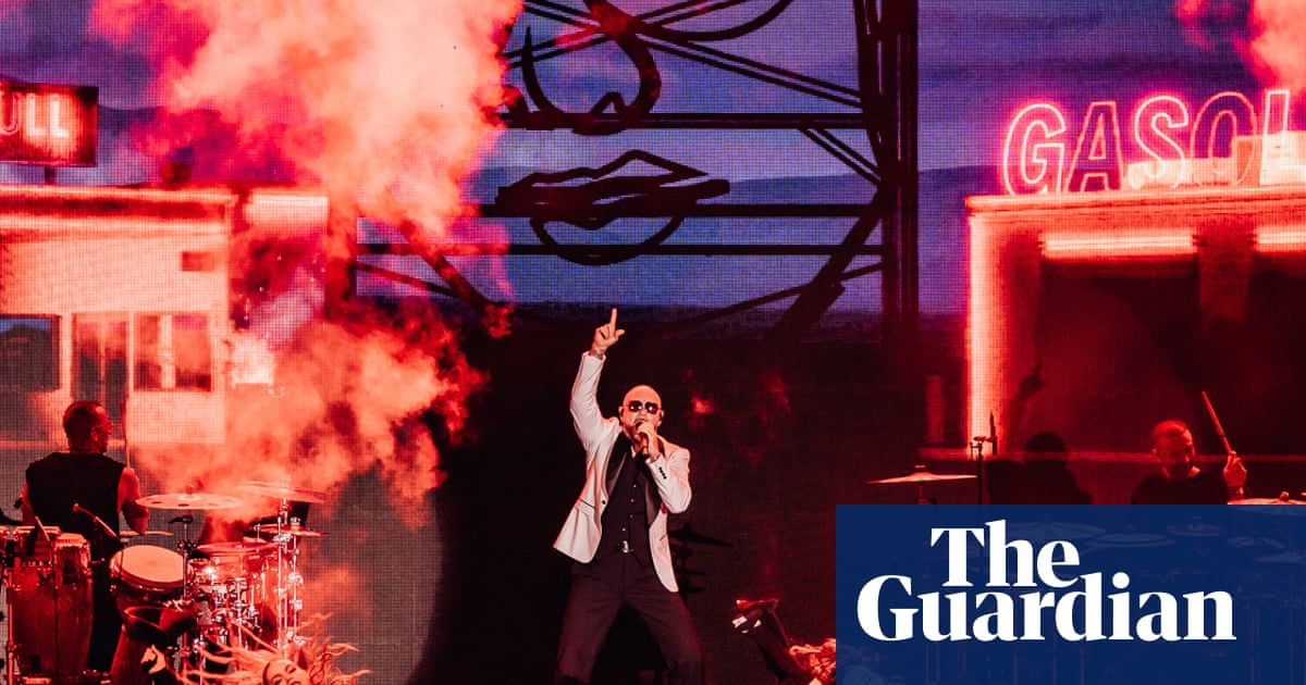 Fridayz Live Sydney review – Mariah Carey is impeccable but Pitbull steals the show | Music