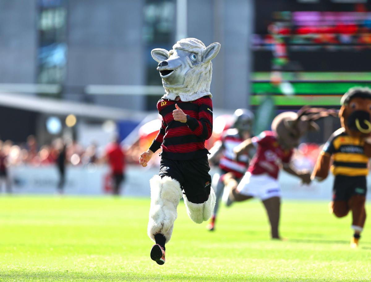 Canterbury sneaks in top sprinter to win mascot race