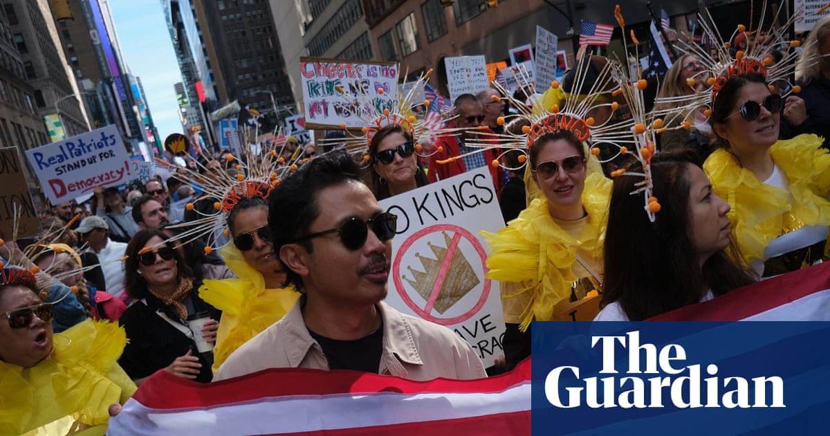 Trump reposts AI-generated video of plane dumping sludge on No Kings protesters | Donald Trump