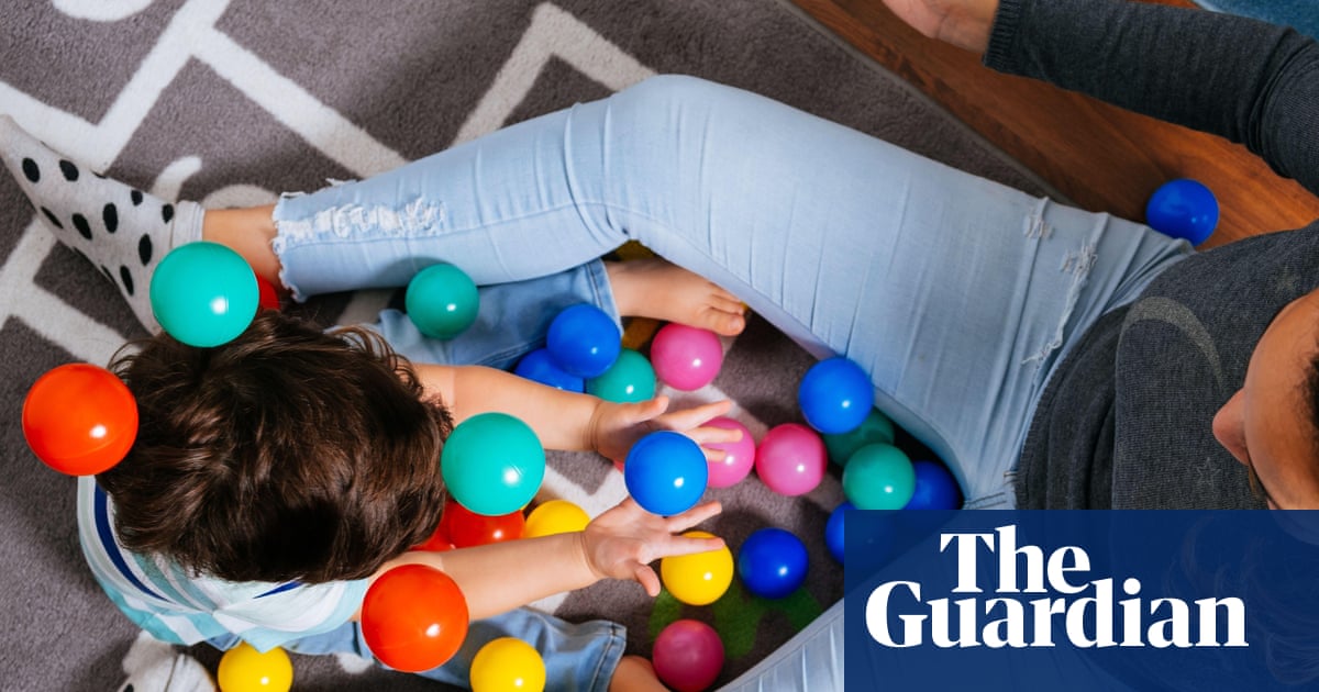 ‘Motherhood penalty’ costs women an average £65,618 in pay by time first child turns five | Maternity & paternity rights