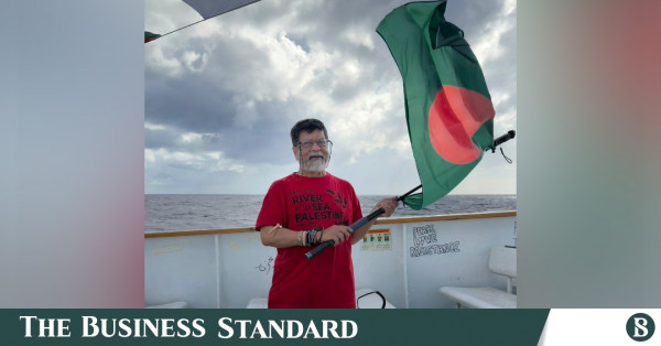 'Roar of conscience': Tarique Rahman praises Shahidul Alam's participation in Gaza flotilla