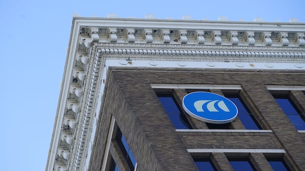 Manitoba seniors, consumers groups say proposed MPI legislation would enshrine unfair insurance regime