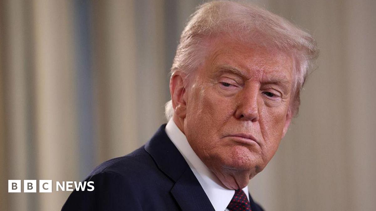 Donald Trump looks on as Israeli Prime Minister Benjamin Netanyahu delivers remarks during a joint news conference at the White House on 29 September