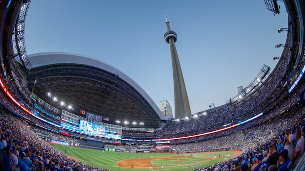 Tigers or Mariners? Who do fans want to see the Toronto Blue Jays face in the ALCS?