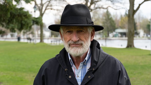 Old Spice and grudges: Councillor calls police at eastern Ontario municipal meeting