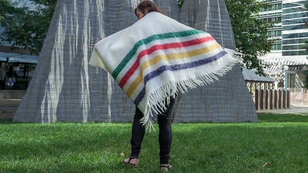 Canadian Tire will start selling iconic Hudson's Bay blankets, donating proceeds to Indigenous fund