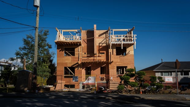 Public backlash to 'gigantic' multiplex homes in Burnaby, B.C., has council scaling back