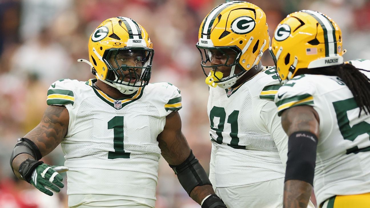Micah Parsons' first three-sack game leads Packers over Cardinals