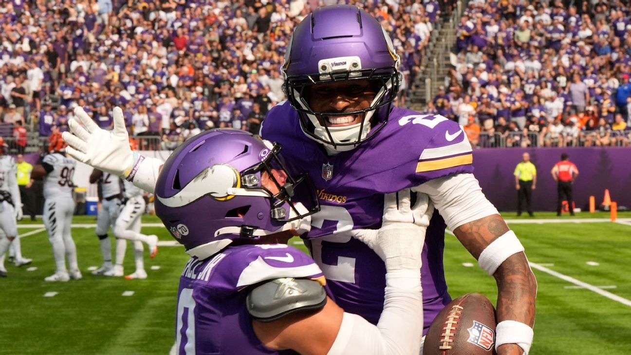 Vikings' Isaiah Rodgers calls out fans for racist comments