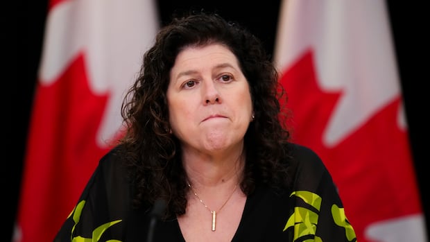 In scathing report, AG finds CRA call centres are slow to answer and often inaccurate