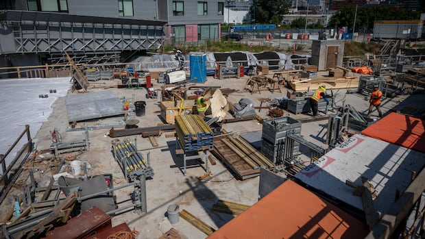 Vancouver's Broadway Subway project will close 1 block of thoroughfare to cars for months