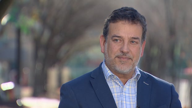 Alberta unions urge provincial government not to use notwithstanding clause in back-to-work legislation