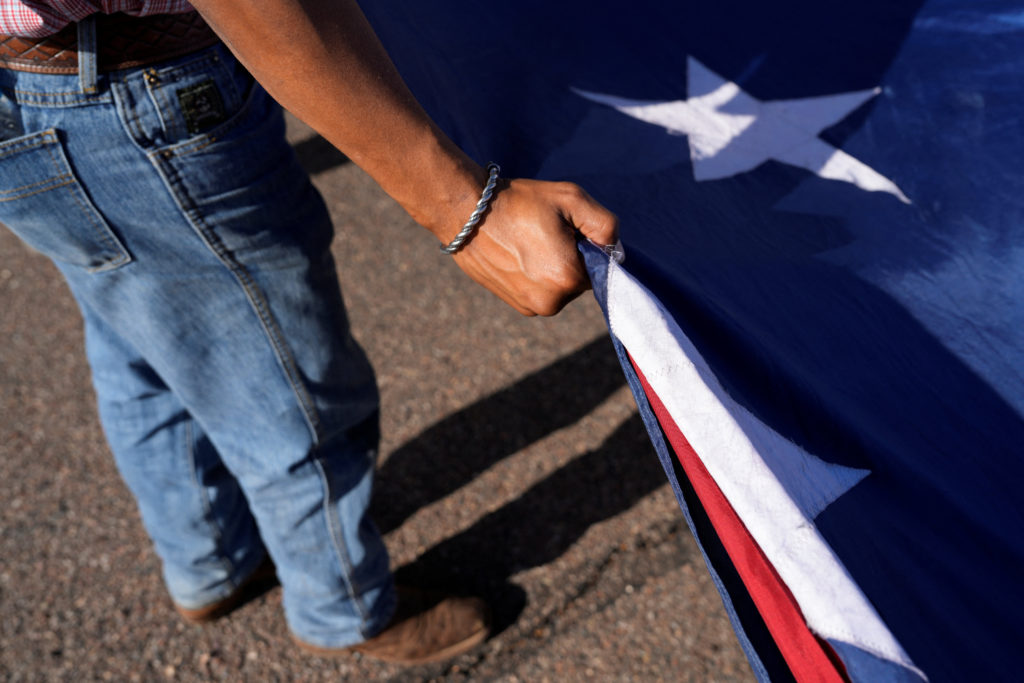 Memorial service for slain conservative commentator Kirk in Glendale