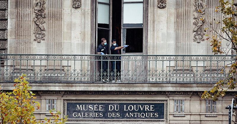This theft is the Louvre's next exhibition