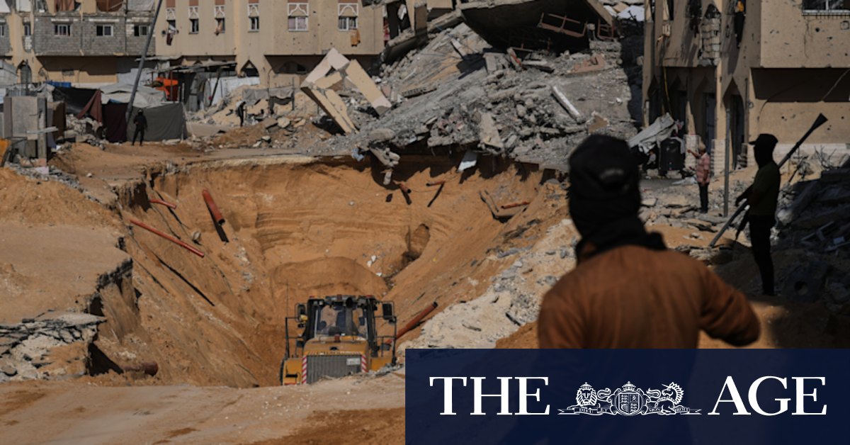 Israel halts aid to Gaza in clash with Hamas over breaking ceasefire