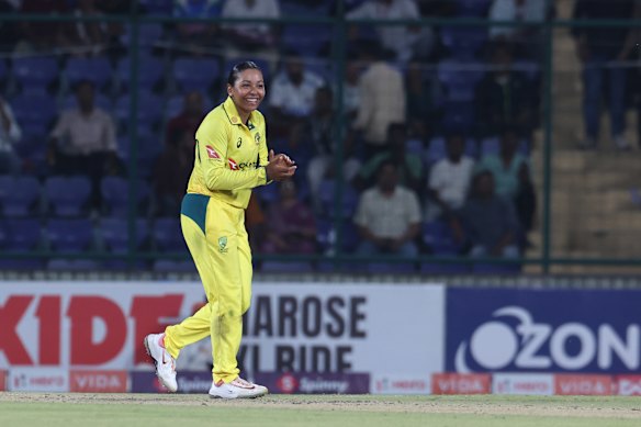 Alana King is a weapon with the ball for the Australian side.