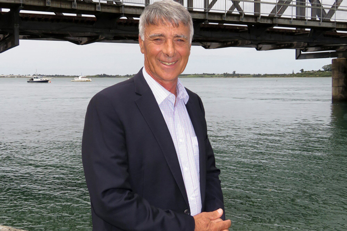 SunLive - Council chair steps down after 12 years