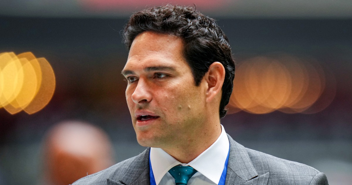 Former NFL quarterback Mark Sanchez stabbed during altercation in Indiana