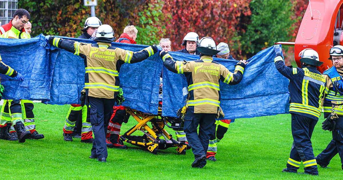 Mayor in Germany found with serious stabbing wounds