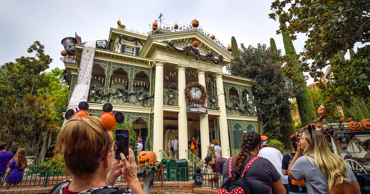 Woman dies of apparent medical episode after riding Disneyland's Haunted Mansion