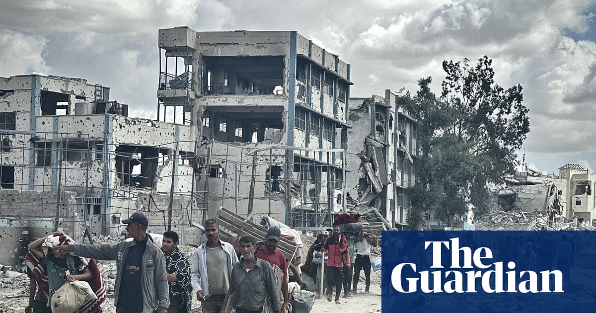 ‘I expect to find a ghost city’: Gaza residents on the long, arduous journey back home | Israel-Gaza war