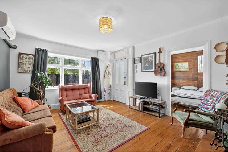 More than 120 peole turned up to view a three-bedroom cottage on Blake Street, in New Brighton, during its first day of open homes. Photo / Supplied