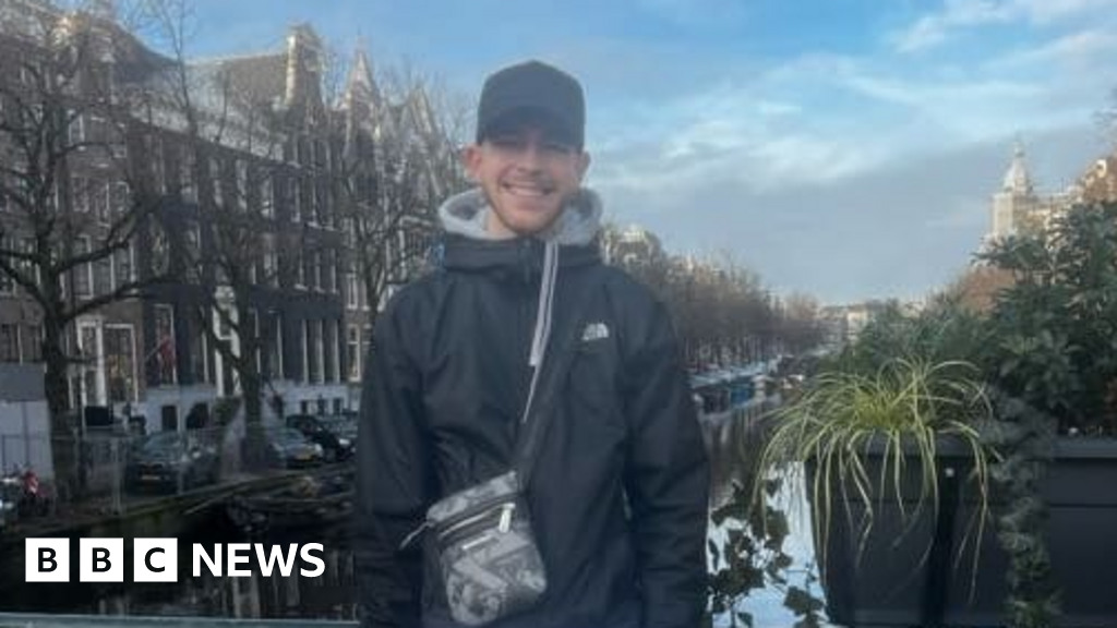 Hertfordshire drug dealer stabbed with his own knife, jury told