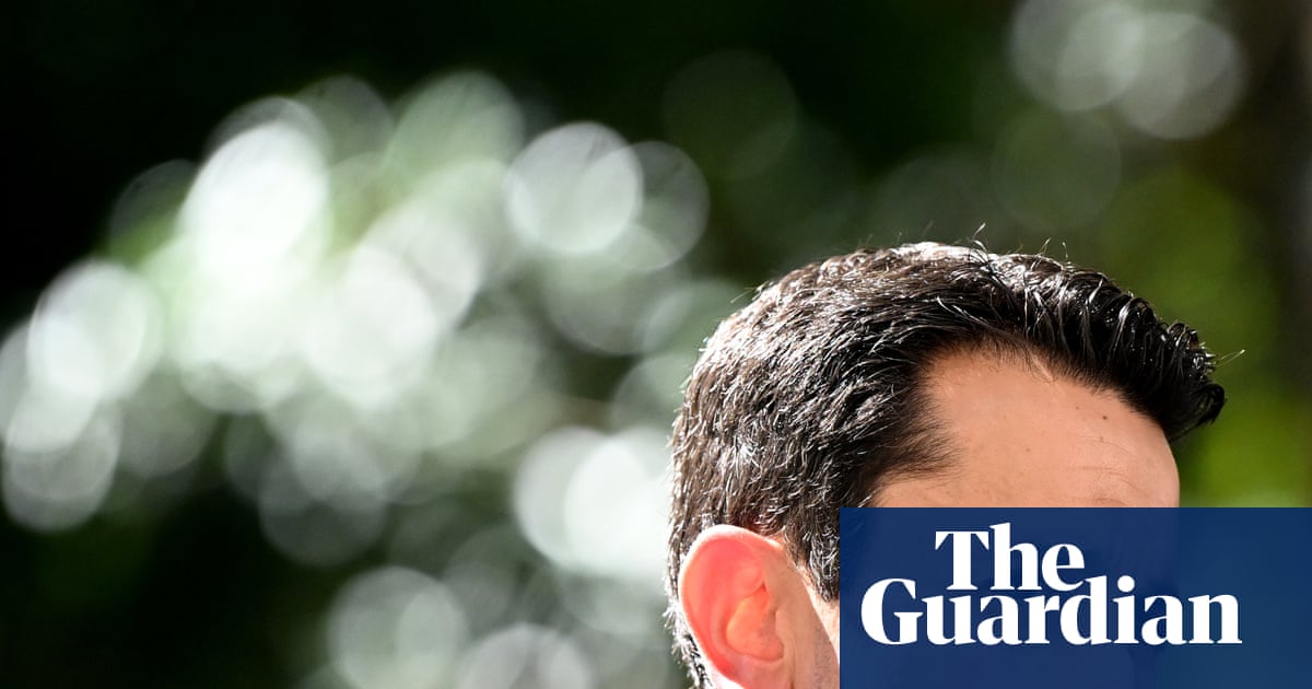 A year on as Queensland premier, will David Crisafulli’s small-target strategy prove his undoing? | Queensland politics