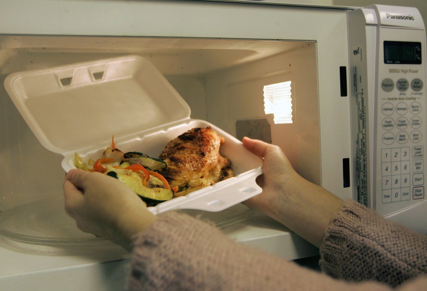 Health warning over unlicensed food businesses in Lower Mainland