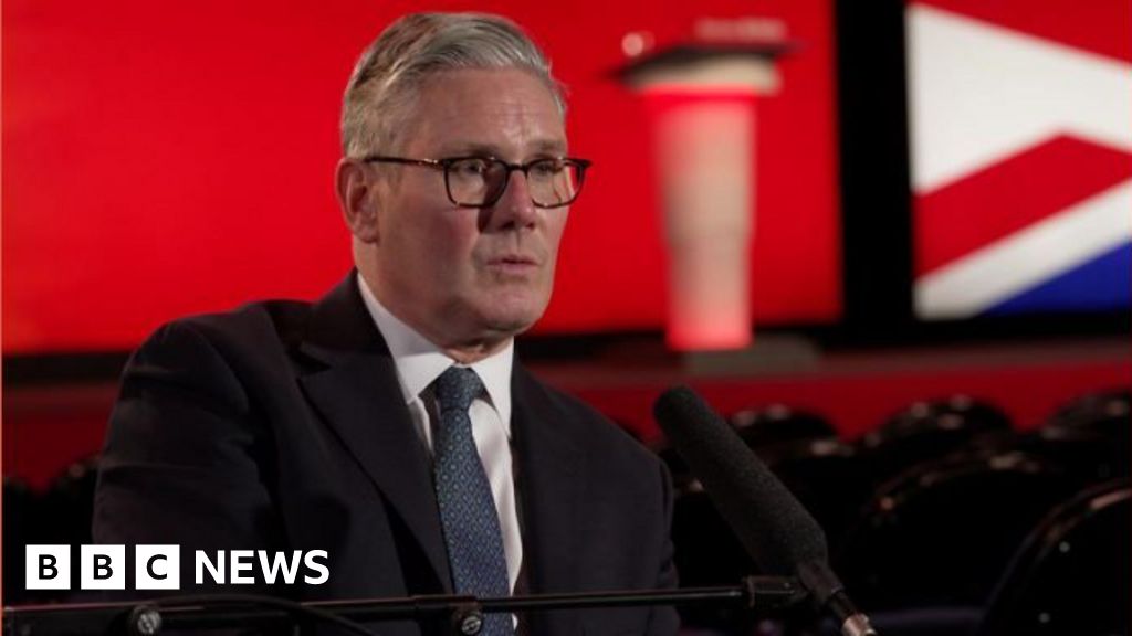 Starmer wants rethink on international law to tackle migration